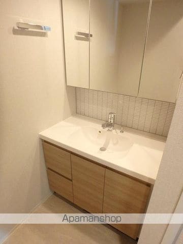 シーズンフラッツ青葉通一番町の内装写真