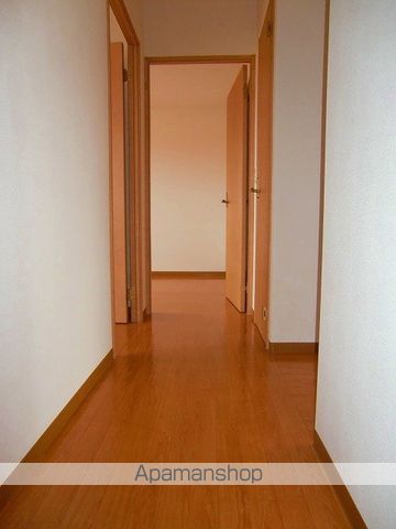 フォブールトロワ片岡の内装写真
