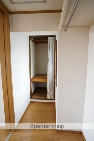 ハイツ真澄IIIの内装写真