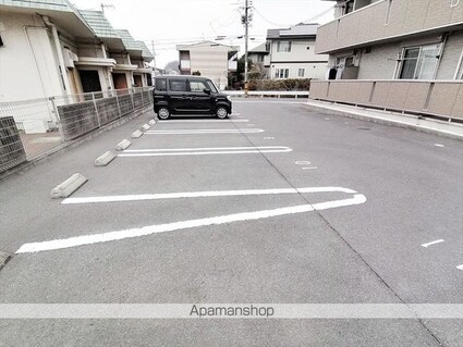 Ｆｅｌｉｃｅ[1LDK/45.01m2]の駐車場