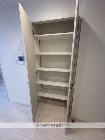 スプランディッド梅田WESTの内装写真