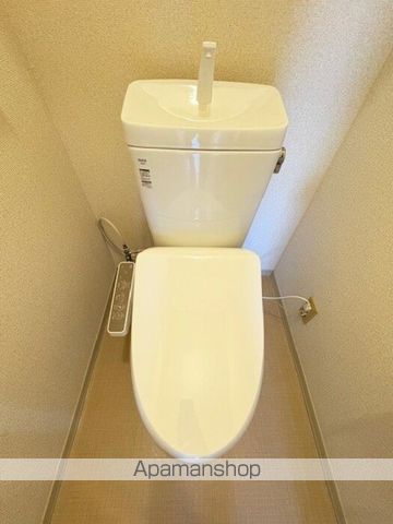エクセレントワイケイ Bの内装写真