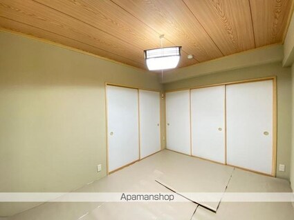 パークサイド鶴市[2LDK/65.61m2]の内装3