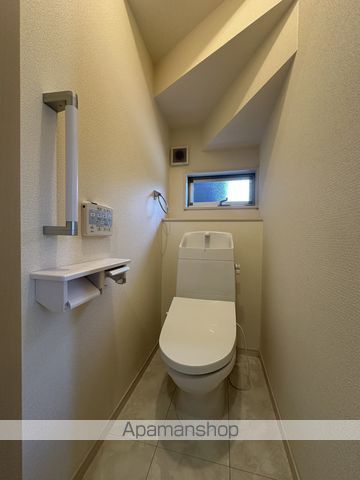 西阿知町西原戸建の内装写真