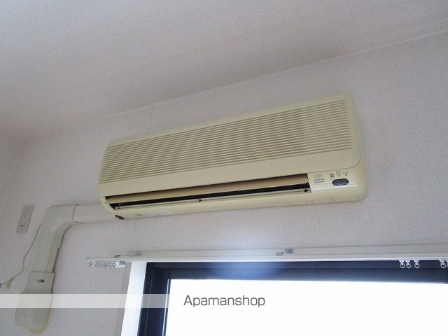 アーバンコート中須賀 弐番館の内装写真
