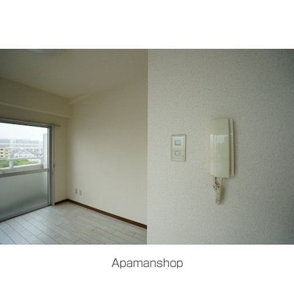 エレガンス綾瀬６[1R/18.3m2]の内装2