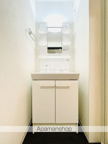 ディアコート中宮の内装写真