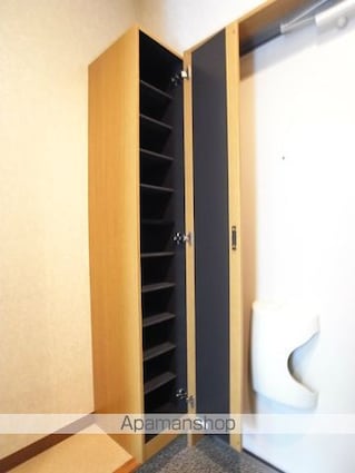 東京都足立区梅田３丁目[1K/20.96m2]の玄関