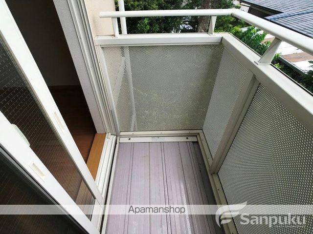 ミルト・ミッテIIIの内装写真