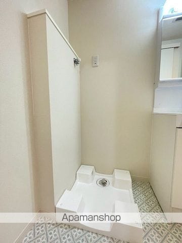 エリソンの内装写真