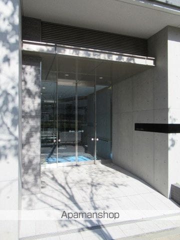 エムレジデンス中野坂上の玄関写真