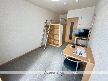 レオパレスうつくし[1K/20.81m2]のリビング・居間