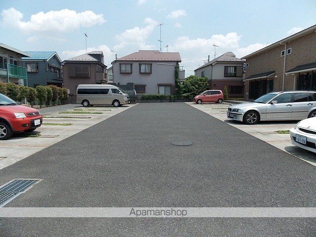 【昭島市宮沢町のアパートの写真】