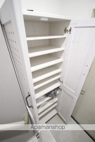 PRIVE上安の内装写真