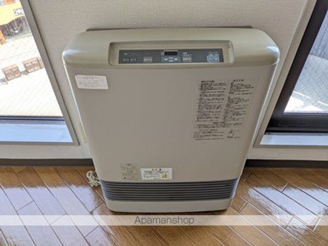 ベルヴィコート豊平IVの内装写真