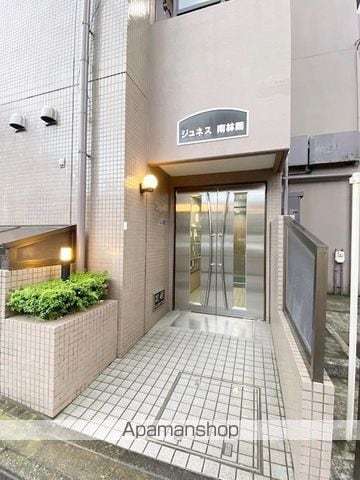 ジュネス南林間IIの玄関写真