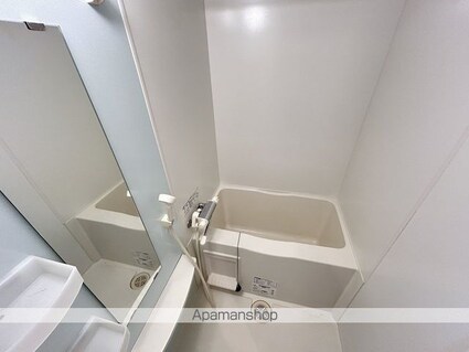 ＫＤＸレジデンス舟入幸町[1R/29.85m2]のバス