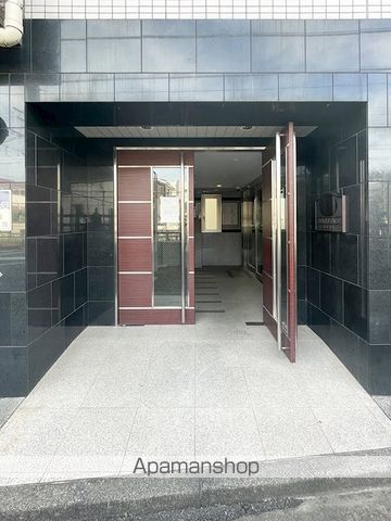 メインステージ野方駅前の玄関写真
