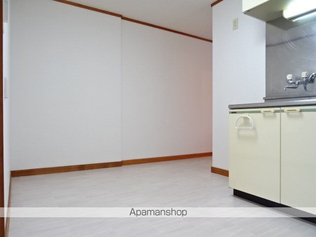 フラット萩の内装写真