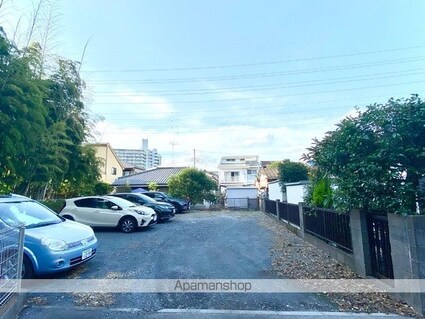 ワグネル　ペレイラ　カルドーゾ[3LDK/81.72m2]の駐車場