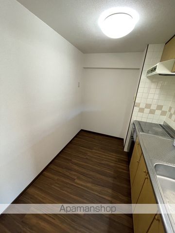 リーフマンショングランディアの内装写真