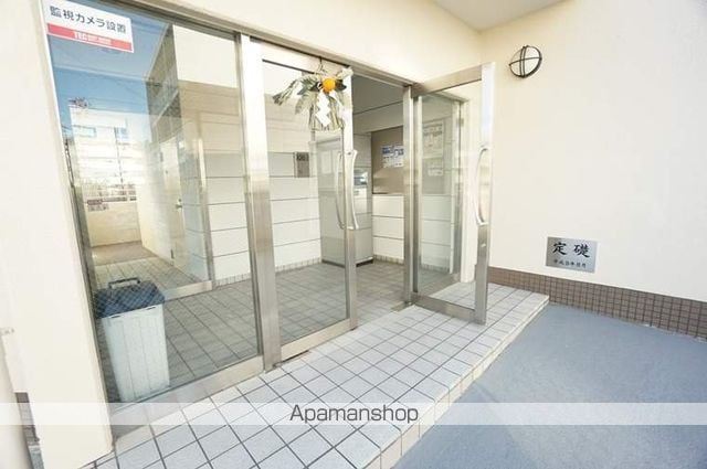 ボナール青葉丘の玄関写真