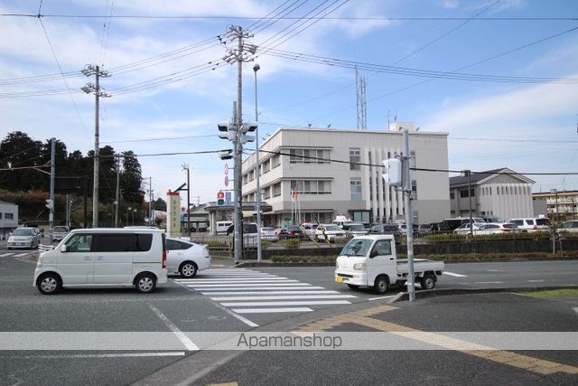 セラヴィー参番館の周辺写真