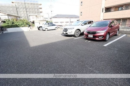 インレット[1LDK/45.43m2]の駐車場