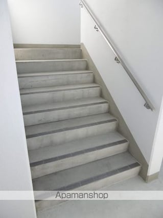 グランリアーレ荒井駅前[1K/23.8m2]の共用部1