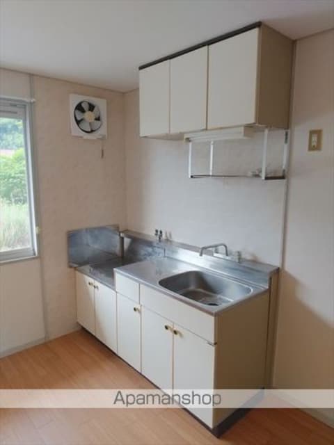 和歌山県和歌山市栄谷[2DK/39.66m2]のキッチン