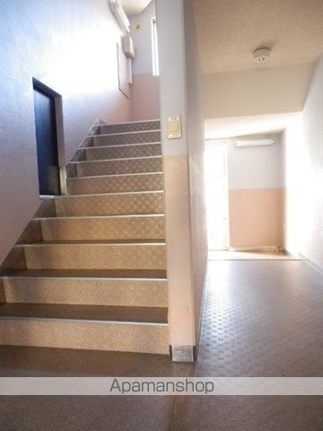 サンライト西岡IIの玄関写真