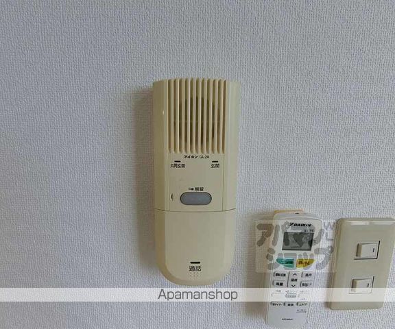 グランコルベール西院の内装写真