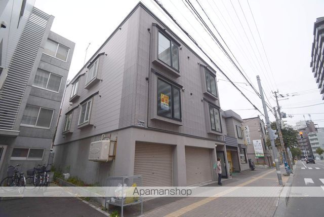 ビブレ学園前の外観写真