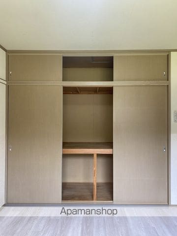 BONHEURの内装写真