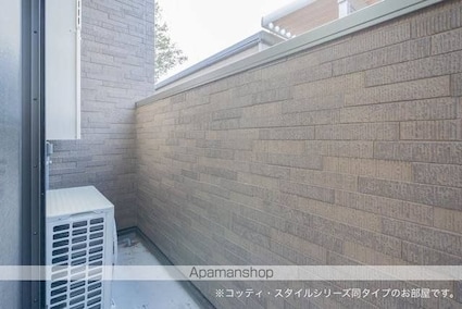 愛媛県伊予郡松前町大字北黒田[1R/32.94m2]のバルコニー