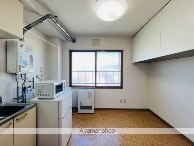 メゾンドフラッシュ富岡の内装写真