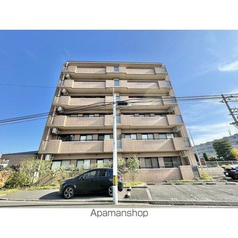 ブリックス六丁の目