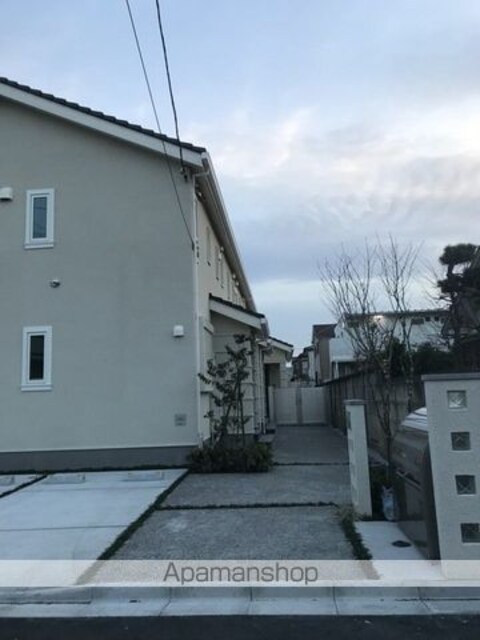 ｈｏｗｆｆ柴崎[2LDK/70.38m2]のエントランス