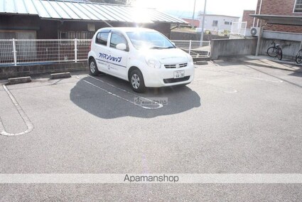 カーサグランデ　１[2DK/44.67m2]の駐車場1