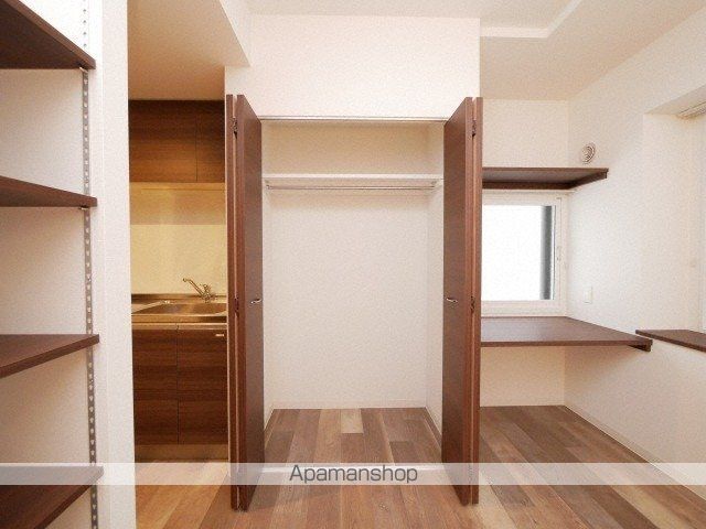 ピュア東彩館 VIの内装写真