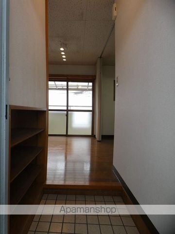 カレッジハイツIIの内装写真