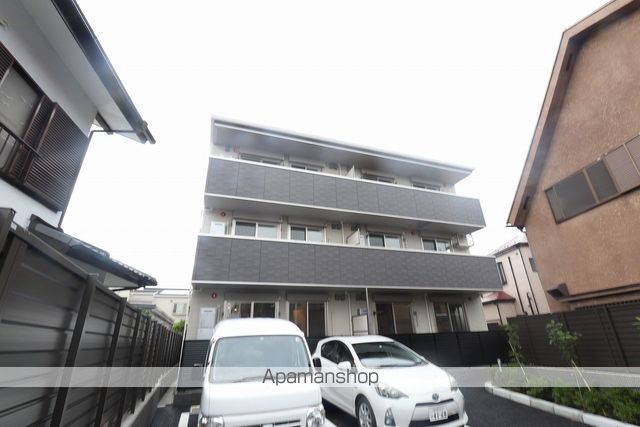 総武・中央緩行線 本八幡駅 徒歩22分 3階建 築6年の外観写真