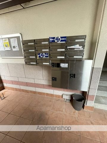 メゾン引山の外観写真