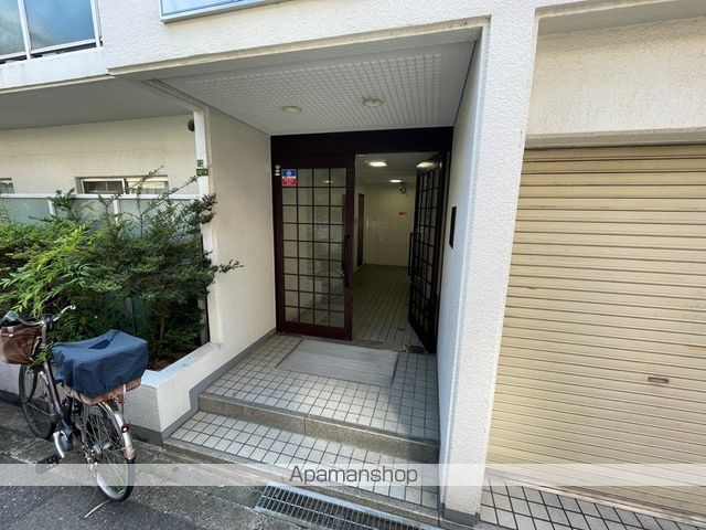 リアライズ上新庄の玄関写真