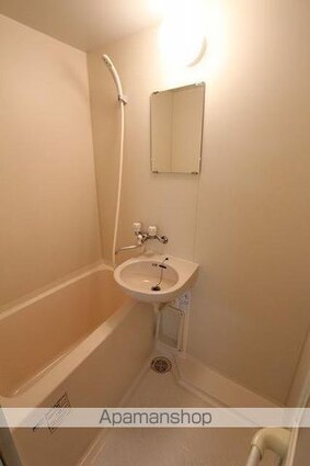 ピュアハイツ西町[1K/21.75m2]のバス