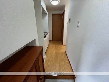 リオグラン[1K/24.15m2]の玄関