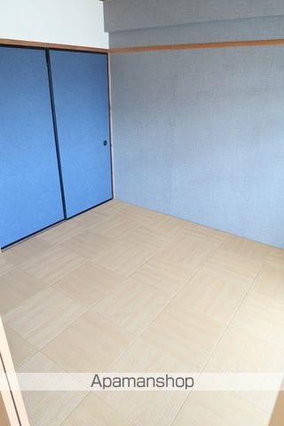 レジデンス 萩の内装写真