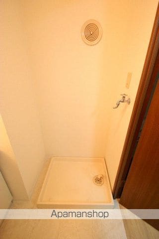 ララパルーザの内装写真