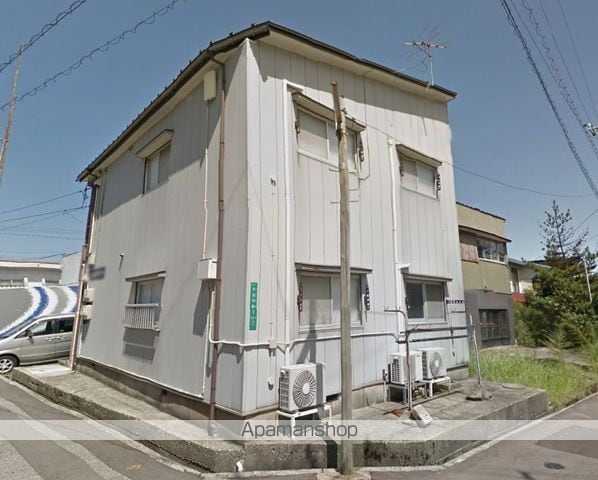 さつきアパートの外観写真