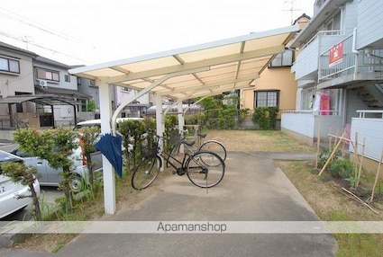 ゴールドハイツ[2LDK/45m2]の共用部2